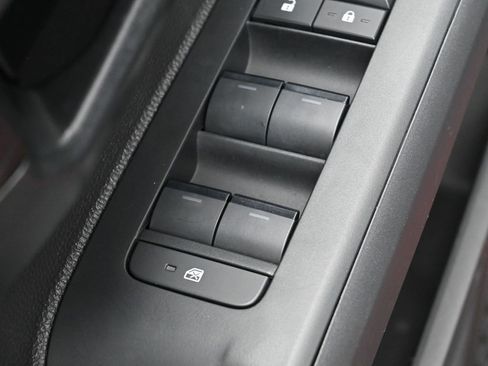 Used 2024 Toyota Tacoma SR5 image 15