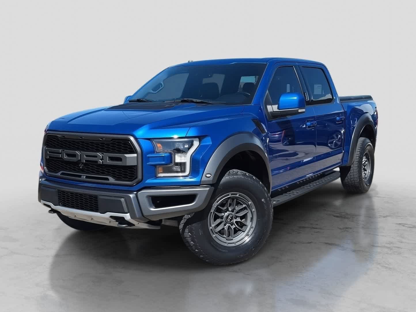 Used 2018 Ford F150 Raptor w/ Equipment Group 802A Luxury AWD/4WD image 1