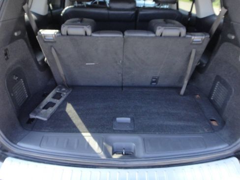Used 2020 Nissan Pathfinder SL AWD/4WD image 14