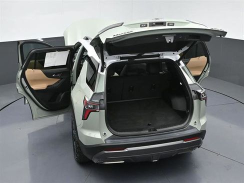 Used 2026 Chevrolet Equinox ACTIV w/ Convenience Package III FWD image 49