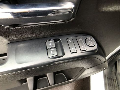 Used 2018 GMC Sierra 1500 2WD Regular Cab image 13