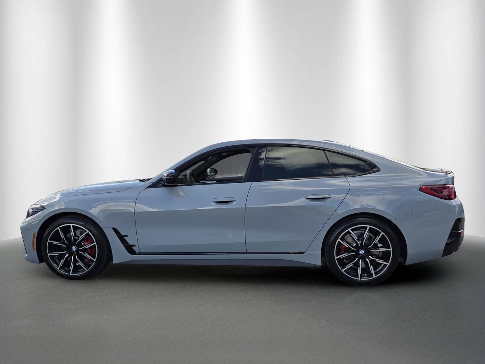 New 2027 BMW M440i w/ Premium Package RWD image 4