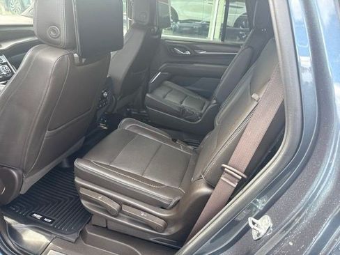 Used 2021 GMC Yukon Denali w/ Denali Premium Package RWD image 13