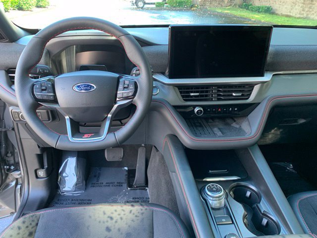 Certified 2025 Ford Explorer ST w/ Sun And Sound Package AWD/4WD image 25