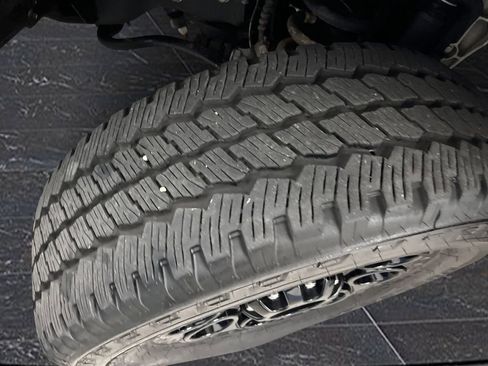 Used 2024 Ford F250 Lariat w/ Lariat Ultimate Package image 43