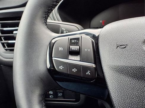 Used 2023 Ford Escape Active image 30