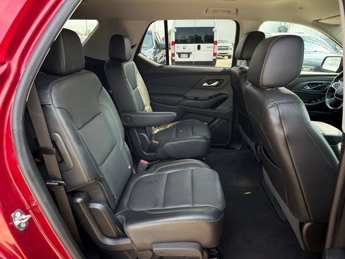Used 2019 Chevrolet Traverse Premier AWD/4WD image 26