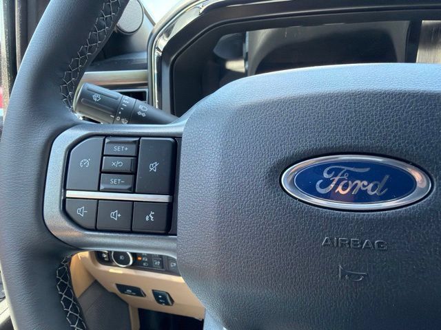New 2026 Ford F350 Lariat w/ Black Appearance Package AWD/4WD image 23