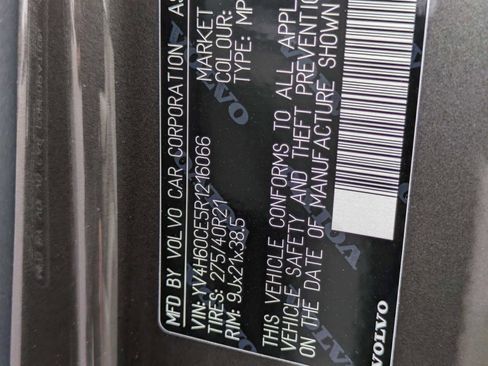 Certified 2024 Volvo XC90 T8 Plus image 47