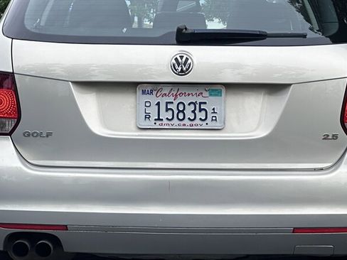 Used 2011 Volkswagen Jetta SE FWD image 6