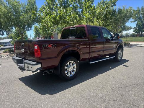 Used 2011 Ford F250 Lariat w/ Lariat Interior Pkg AWD/4WD image 7