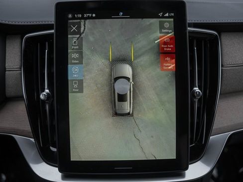 New 2026 Volvo XC90 B6 Ultra w/ Lounge Package image 41