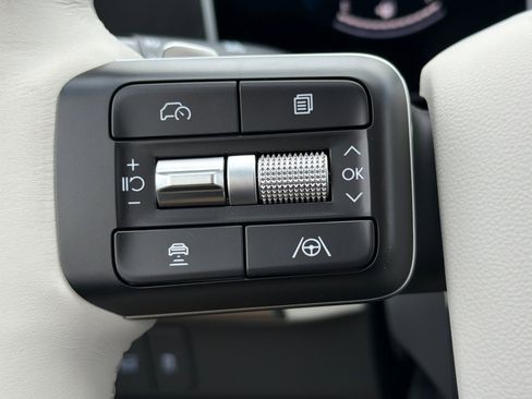 New 2026 Hyundai Santa Fe SE image 31