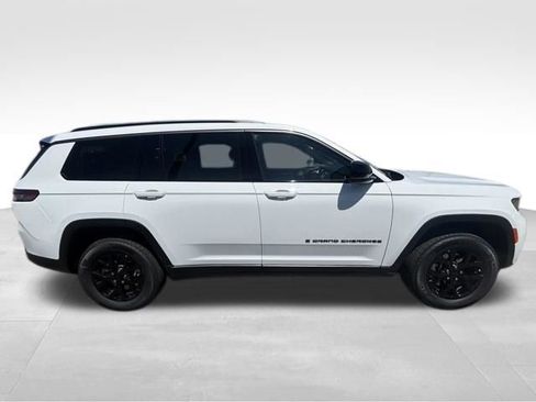 New 2026 Jeep Grand Cherokee L 4WD image 6