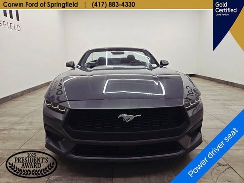 Used 2025 Ford Mustang Premium RWD image 7