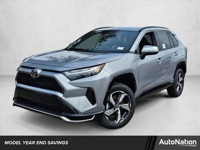 New 2025 Toyota RAV4 SE