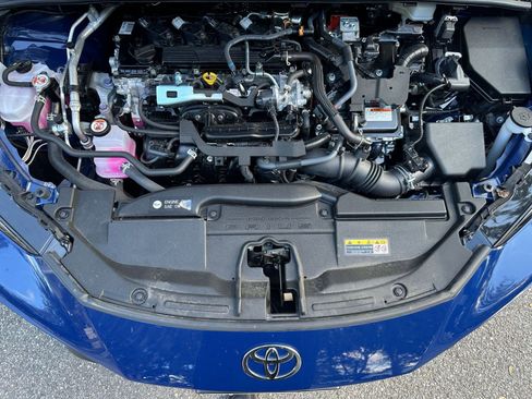 Used 2025 Toyota Prius LE image 25