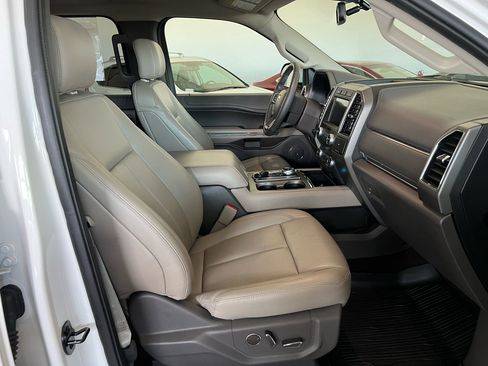 Used 2019 Ford Expedition XLT w/ Equipment Group 202A image 22