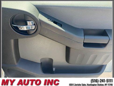 Used 2015 Nissan Xterra 4WD image 26