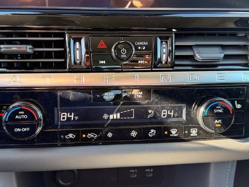 New 2026 Nissan Pathfinder SV image 11