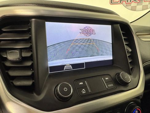 Used 2020 GMC Acadia SLE w/ Driver Convenience Package AWD/4WD image 18