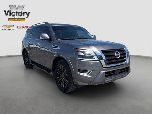 Used 2021 Nissan Armada SL w/ Captain's Chairs Package RWD image 8