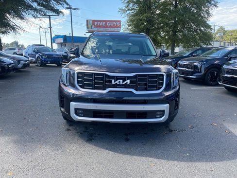 Used 2025 Kia Telluride SX image 2