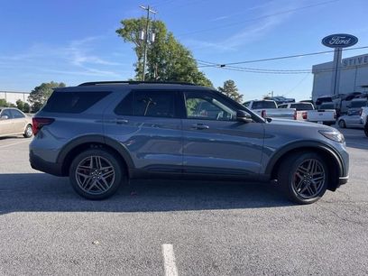 New 2026 Ford Explorer ST w/ Sun And Sound Package