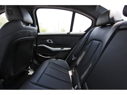 Used 2025 BMW 330i Sedan RWD image 12