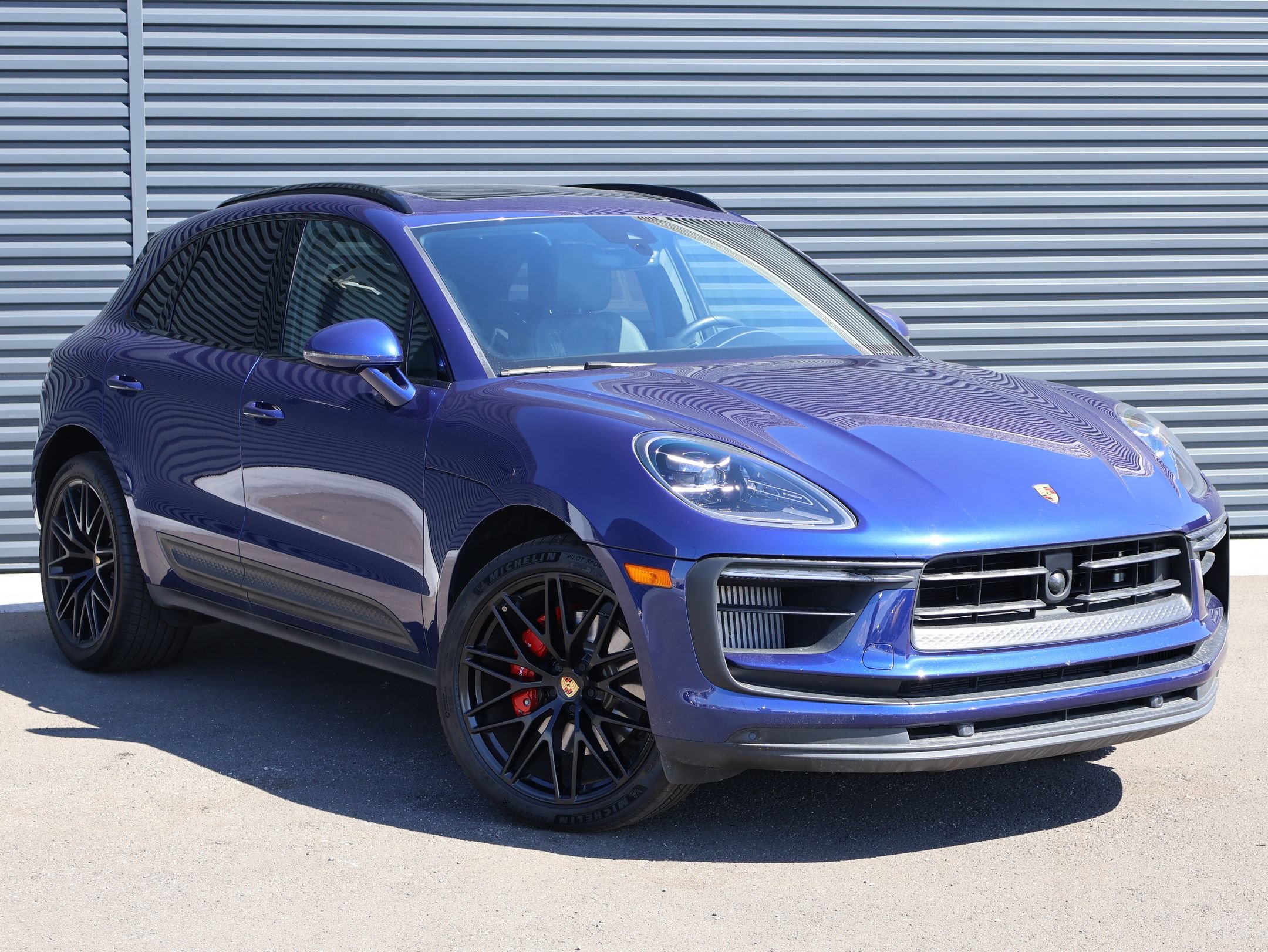 Certified 2024 Porsche Macan S w/ Premium Plus Package AWD/4WD image 8