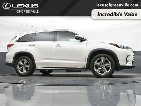 Used 2019 Toyota Highlander Limited image 37