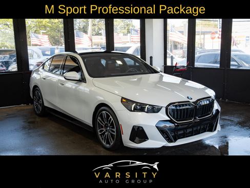 Used 2026 BMW 540i xDrive AWD/4WD image 3