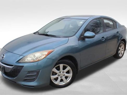 Used 2010 MAZDA MAZDA3 i Touring image 1