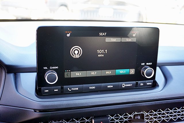 Used 2024 Honda Accord EX image 31