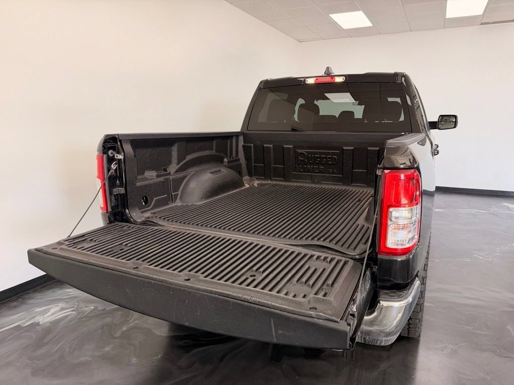 Used 2022 RAM 1500 Big Horn AWD/4WD image 7