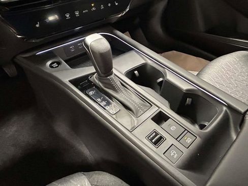 New 2026 Nissan Sentra SV FWD image 16