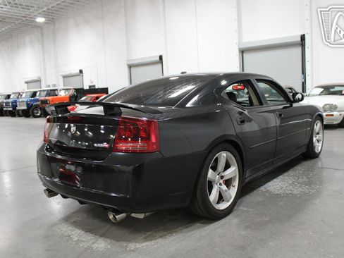 Used 2006 Dodge Charger SRT8 w/ SRT Option Group III image 21