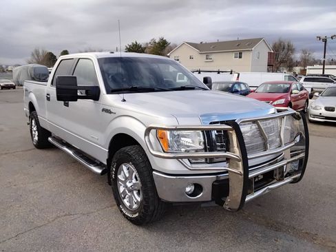 Used 2014 Ford F150 XLT w/ Equipment Group 302A Luxury image 3