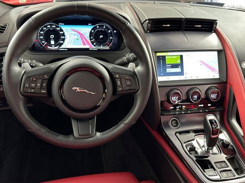 Used 2022 Jaguar F-TYPE Coupe image 13