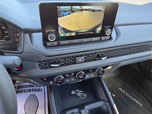 New 2025 Honda Accord SE image 12