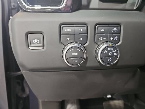 Used 2023 GMC Sierra 1500 Denali w/ Denali Reserve Package AWD/4WD image 26