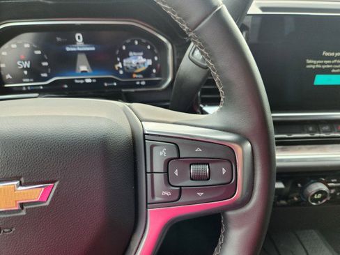 Used 2024 Chevrolet Silverado 2500 LTZ image 30