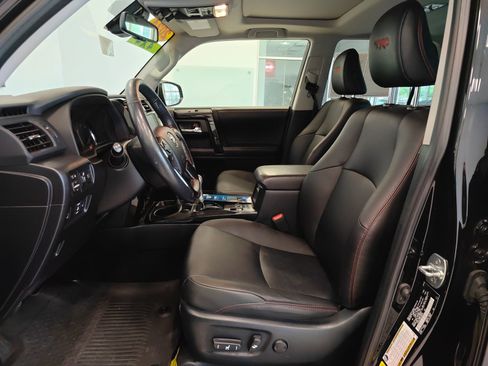 Used 2024 Toyota 4Runner TRD Off-Road Premium w/ Off Road Premium Plus Package AWD/4WD image 21