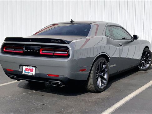 Used 2023 Dodge Challenger R/T w/ T/A Package image 9