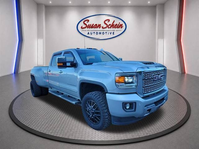 Used 2019 GMC Sierra 3500 Denali w/ Duramax Plus Package AWD/4WD image 3
