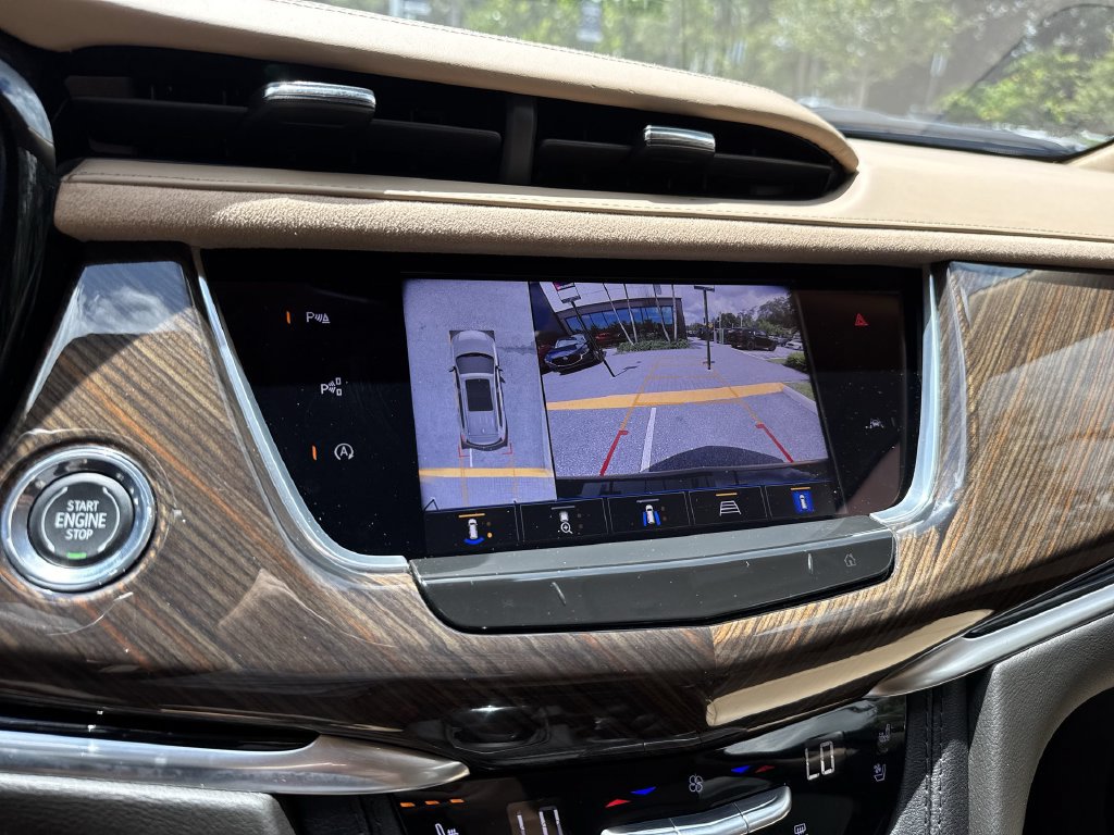 Used 2024 Cadillac XT6 Sport w/ Platinum Package AWD/4WD image 49