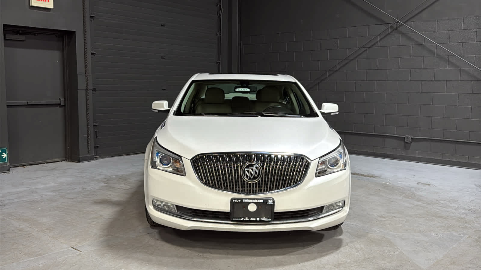 Used 2015 Buick LaCrosse Leather FWD image 2