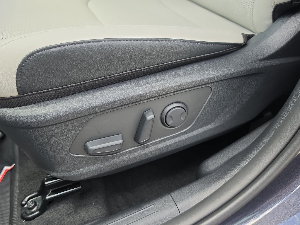 New 2027 Kia Sportage EX FWD image 21