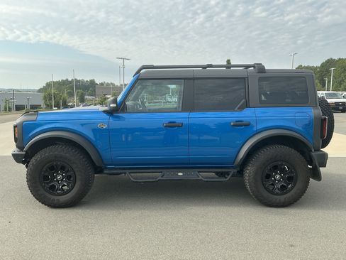 Used 2023 Ford Bronco Wildtrak AWD/4WD image 7