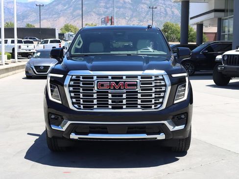 New 2026 GMC Yukon XL Denali AWD/4WD image 9